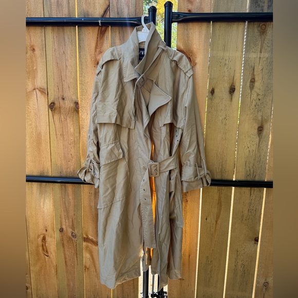 Zara Light Tan Trendy Trench - Picture 5 of 6